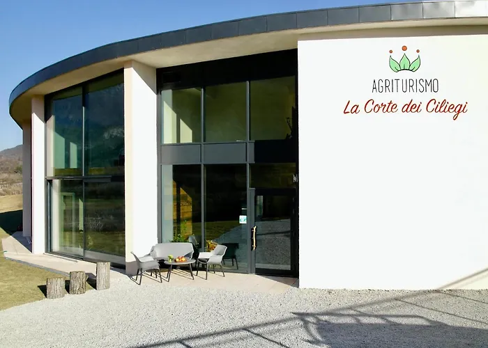 Agritur La Corte dei Ciliegi Trento